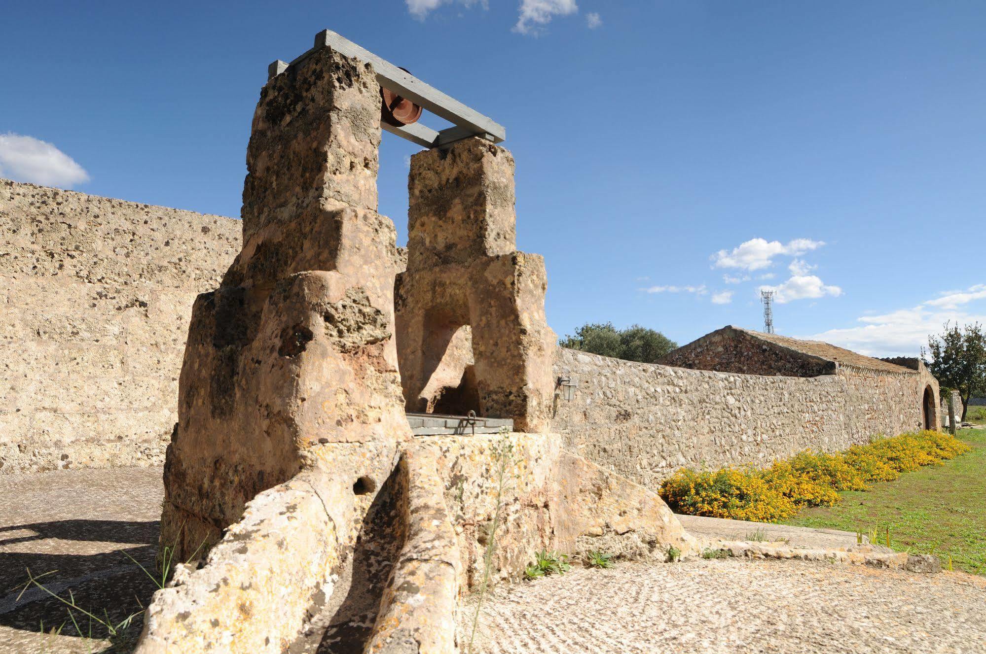 Masseria Uccio Триказе Екстериор снимка